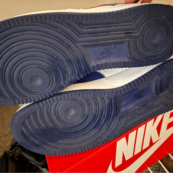 Men’s USA Nike Air Force 1s (2020) - Picture 6 of 6